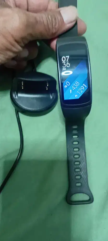 Jual jam digital. Masih normal sekali