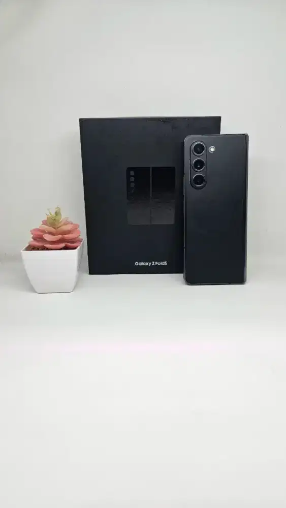 Samsung Z Fold 5 12/256 (phantom black) SEIN 24-12-2024 Fullset