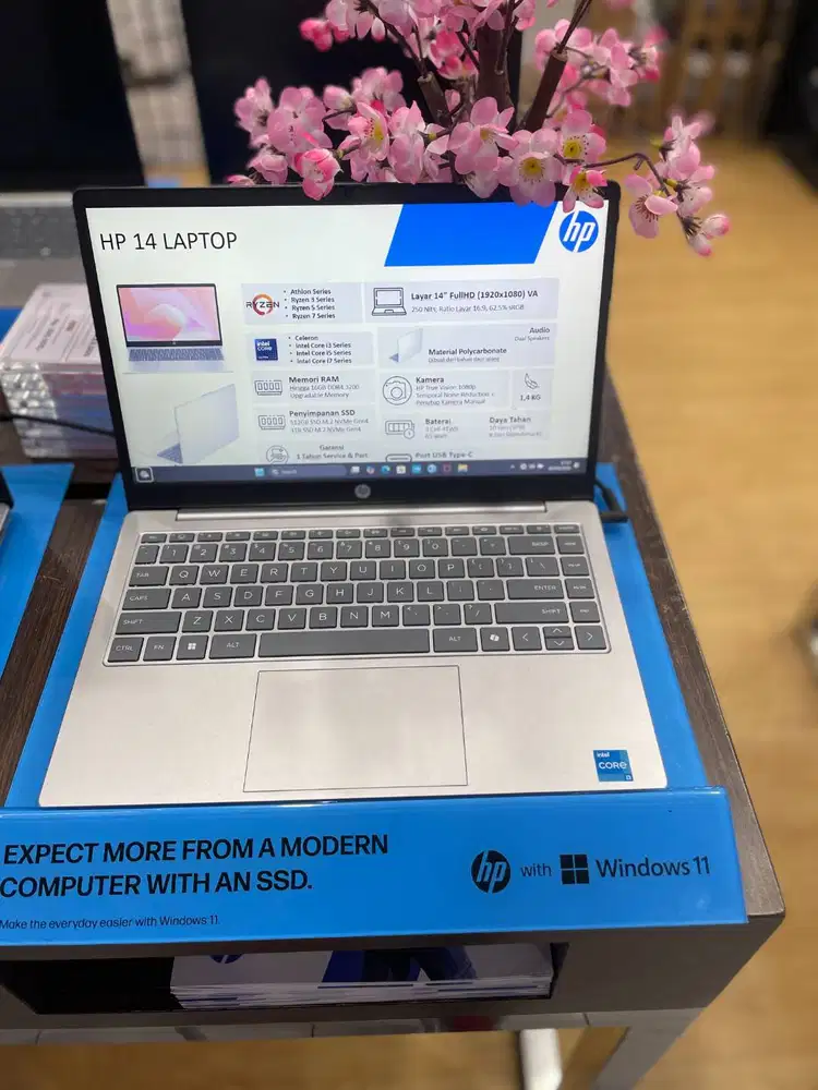 Laptop Murah terbaru HP 14 EP0260/0261 Core i3 1315 8GB DDR4 512GB SSD