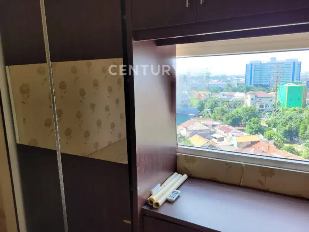 Apartemen Green Pramuka Tower Fagio Hadap Jalan Raya