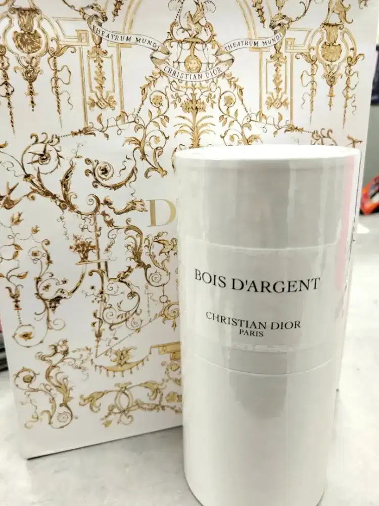 DIOR Fragrance Bois d'argent