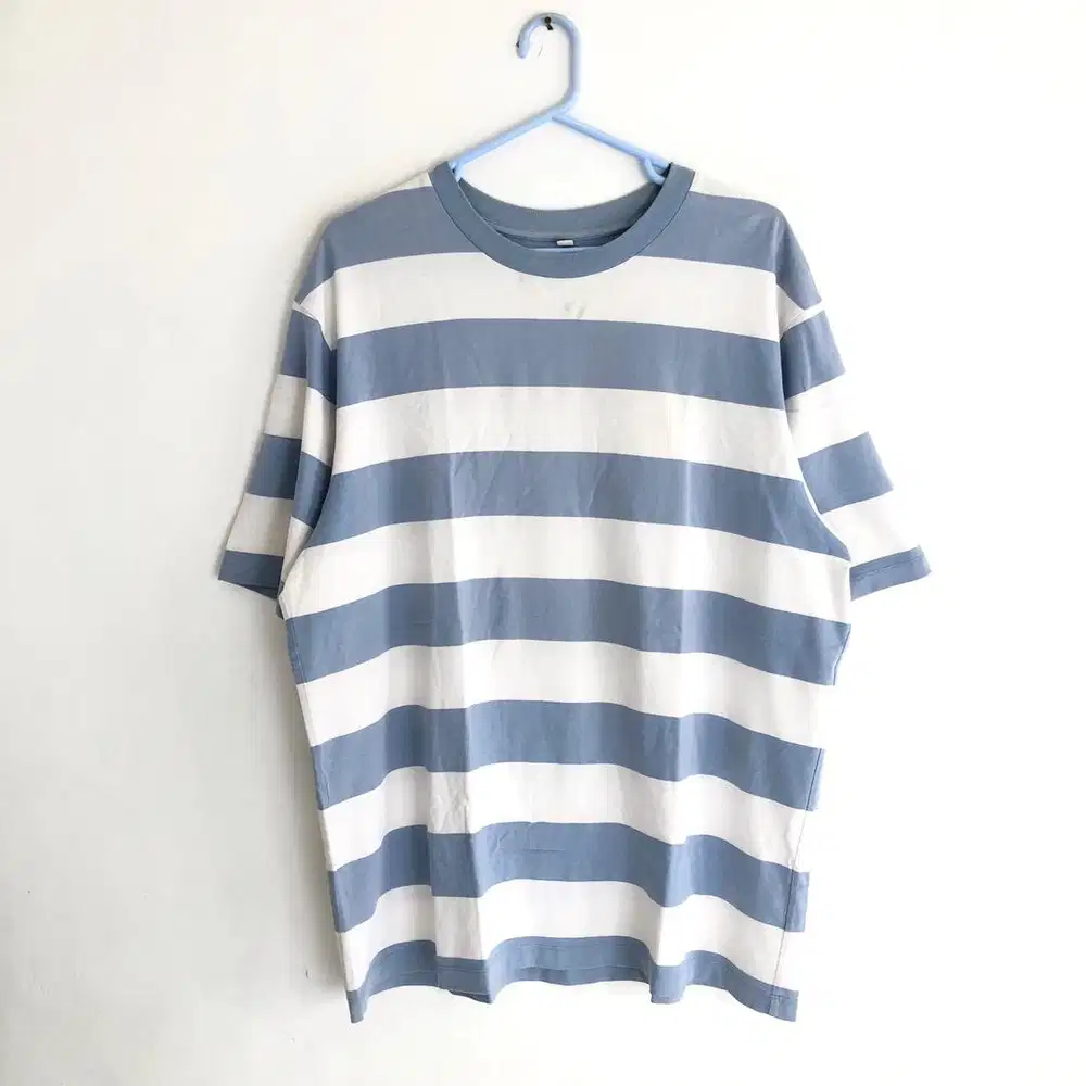 Oversize tshirt stripe uniqlo sky blue