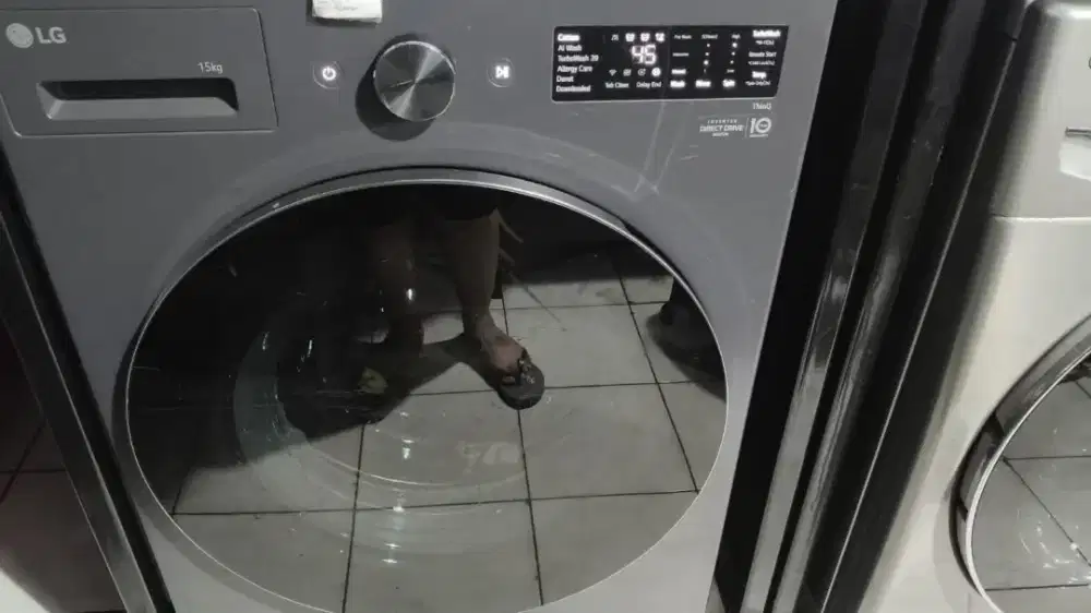 Mesin cuci LG F2515 STGV
Second pemakaian 4 bulan