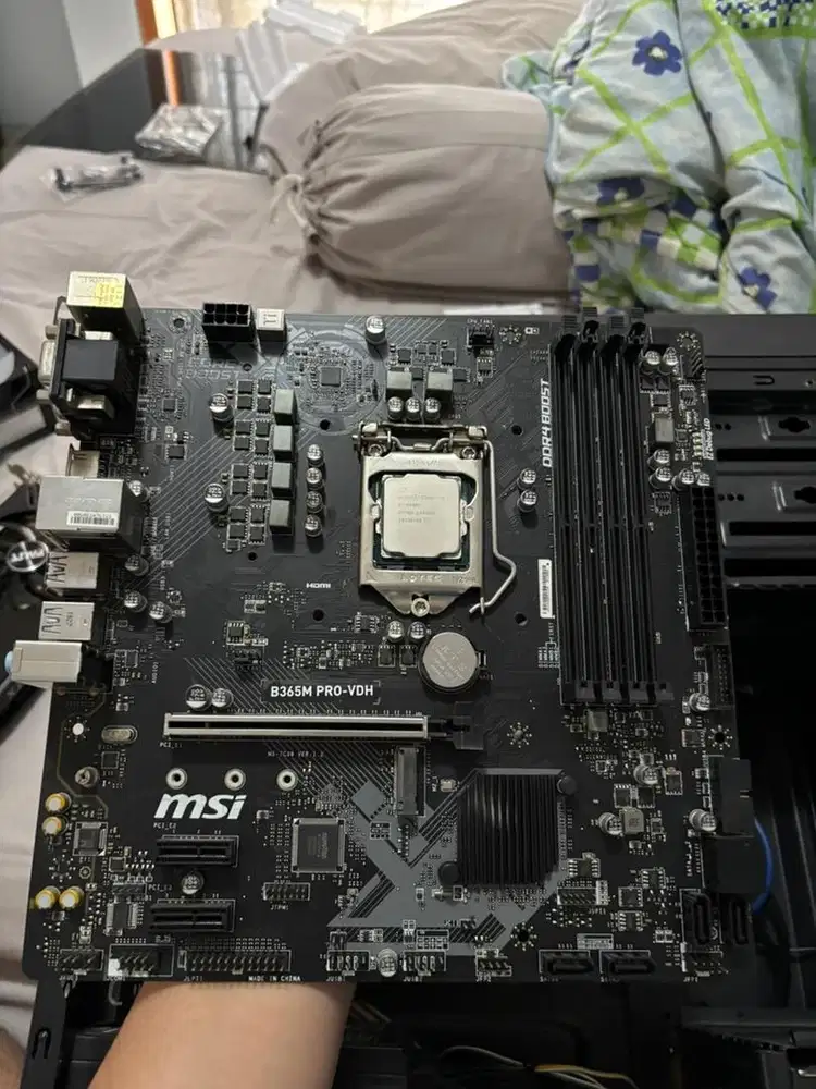 i5 9400f mobo b365m msi