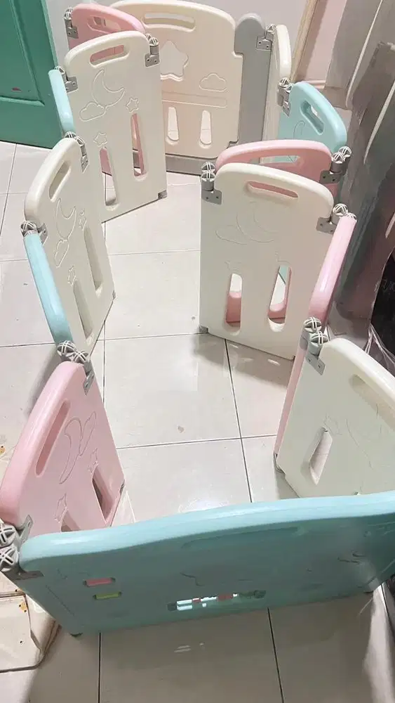 Pagar anak / pembatas anak bermain