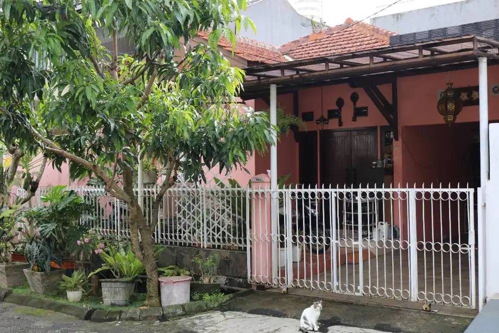 Dijual rumah lokasi Villa Melati Mas BSD