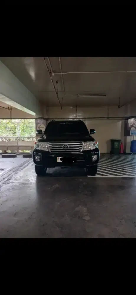 Toyota land cruiser vx 200 atpm
