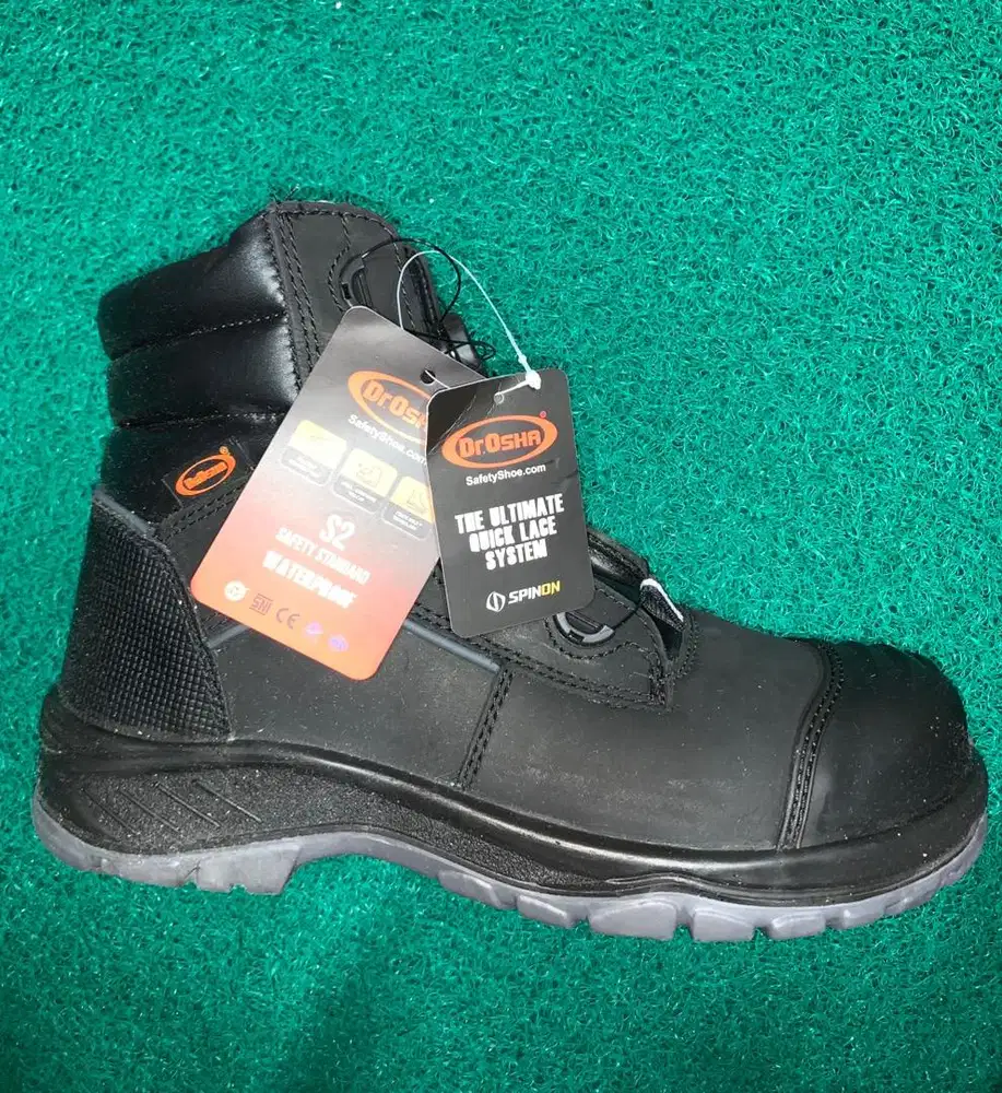 Sepatu safety Dr.osha baru