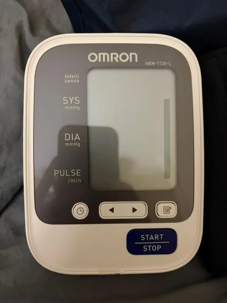 Tensimeter Omron HEM-7130-L