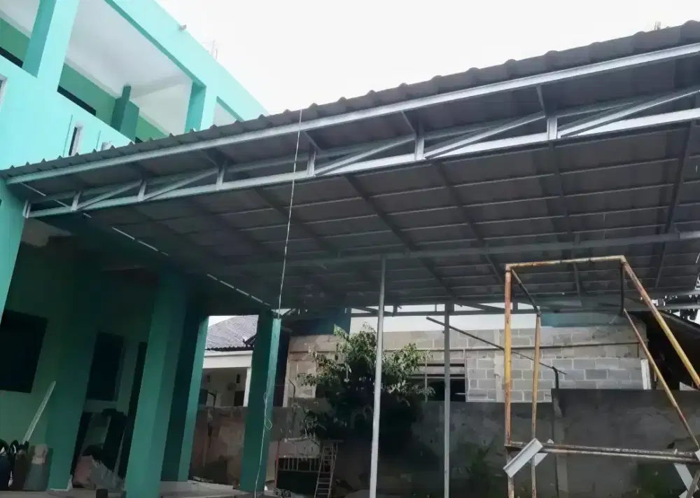 Pasang baja ringan SNI