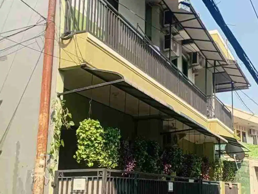 Rumah Kos Putri Full Furnish 9 Kamar Rapih Terawat Di Kalisari Jakarta Timur