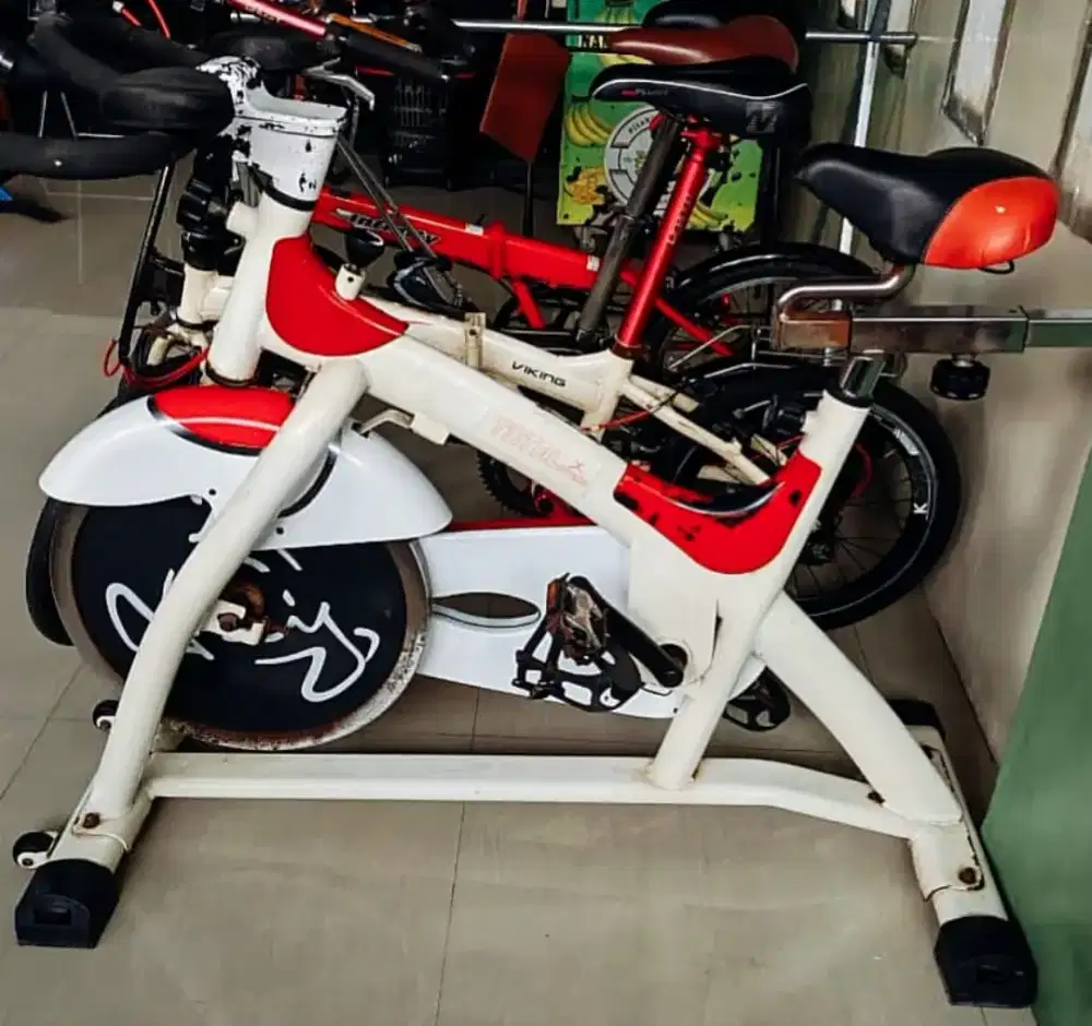 Sepeda Statis brand Total Fitness