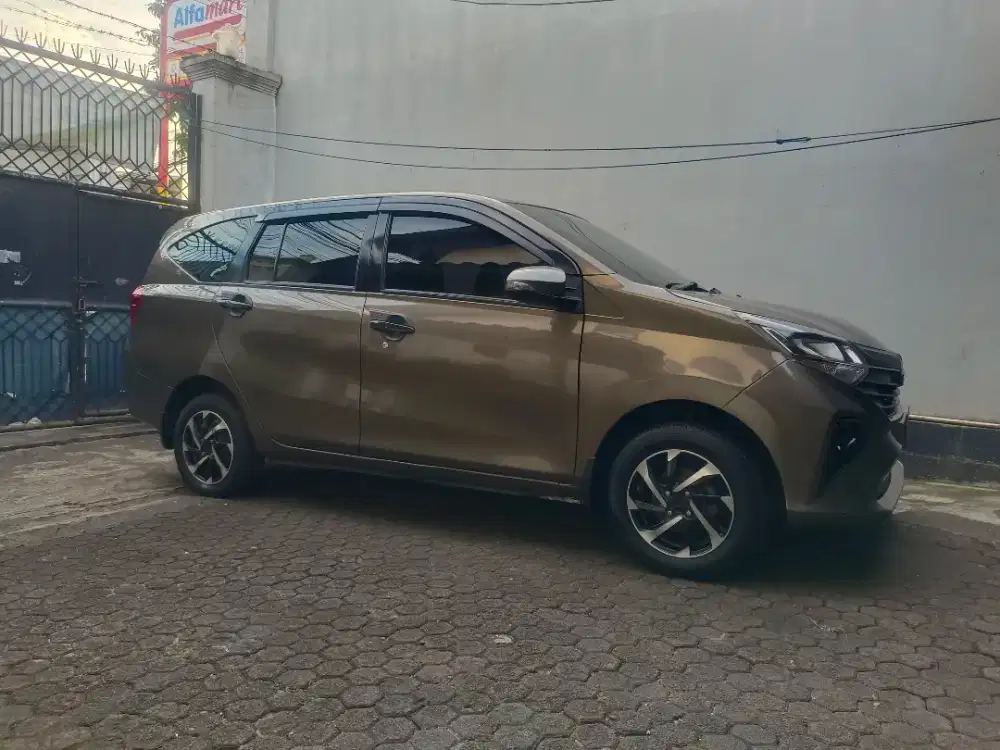 Daihatsu Sigra R manual tahun 2022 akhir