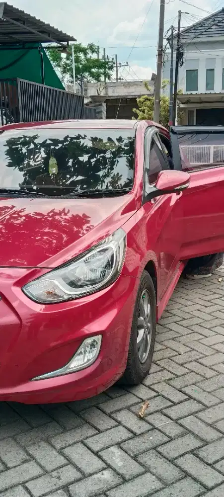 Dijual Cepat Hyundai Grand Avega 1.4GL -MT tahun 2013