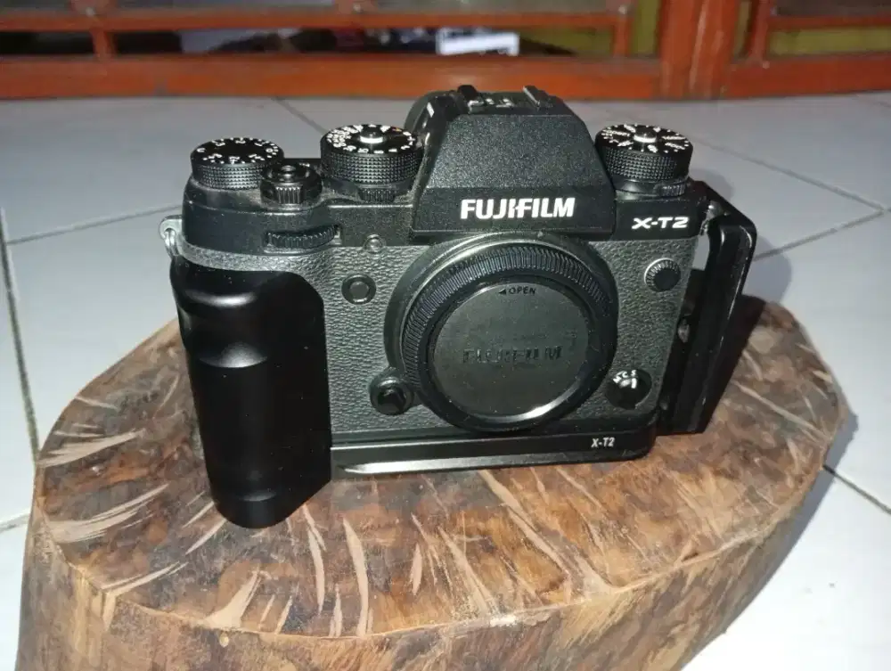 Fuji XT2 fullset - jual santai