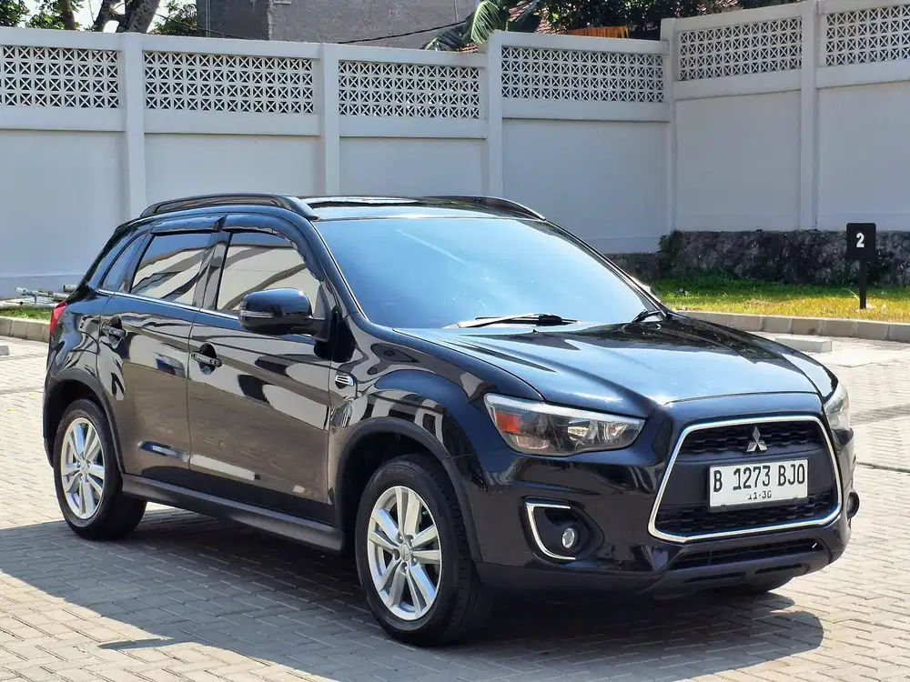 Mitsubishi Outlander Sport PX 2.0 At 2015
Warna Hitam
Km 139 Rb