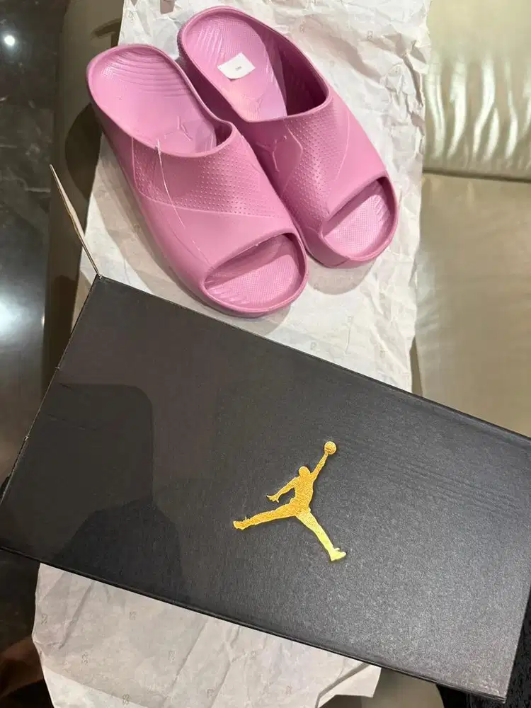 Jordan post slide Pink