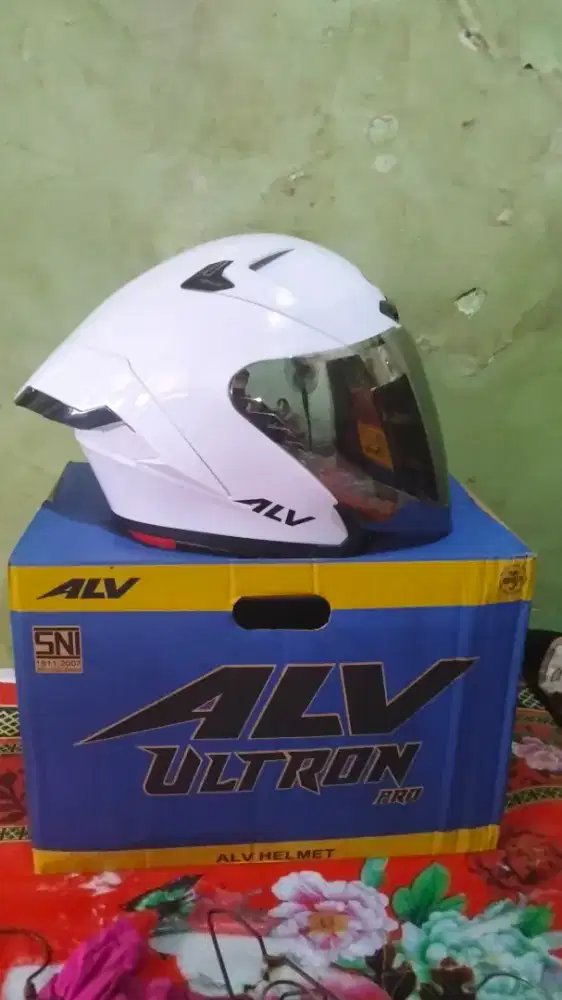 Helm Alv Ultron Pro