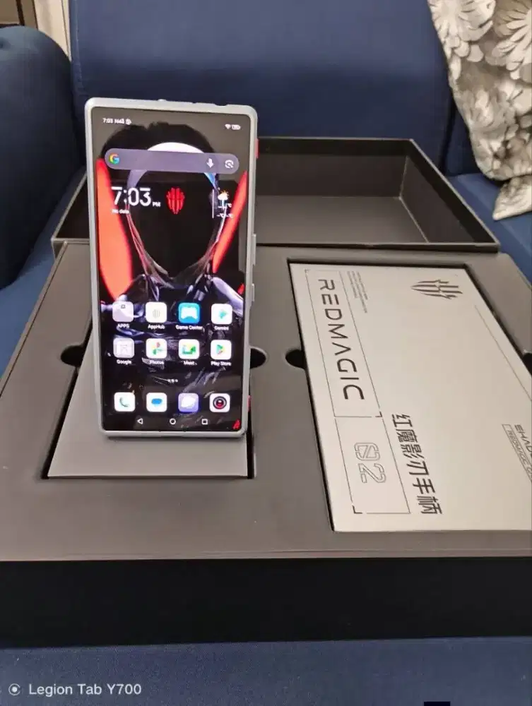 Red magic 11 pro plus gamepad mulus like new pake 7 hari