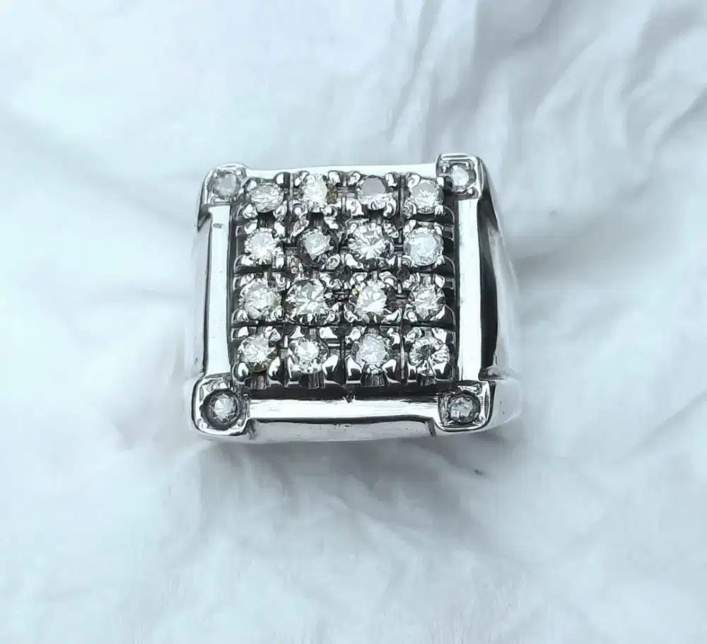 Cincin berlian banjar