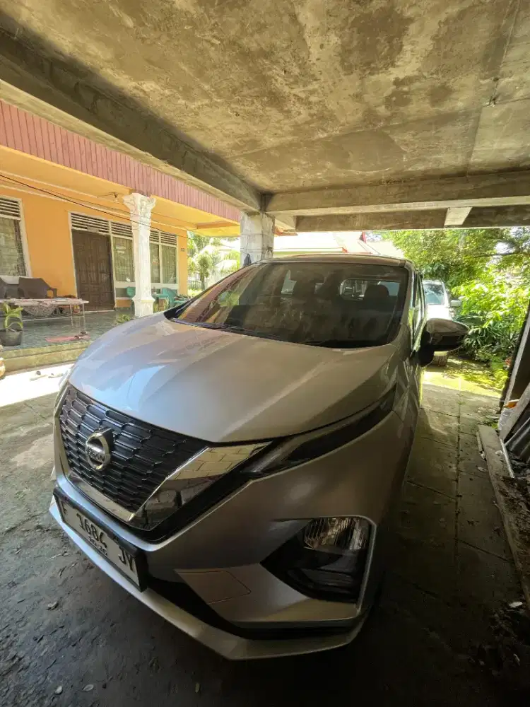 Nissan Livina VL 2020 matic km 42 ribuan