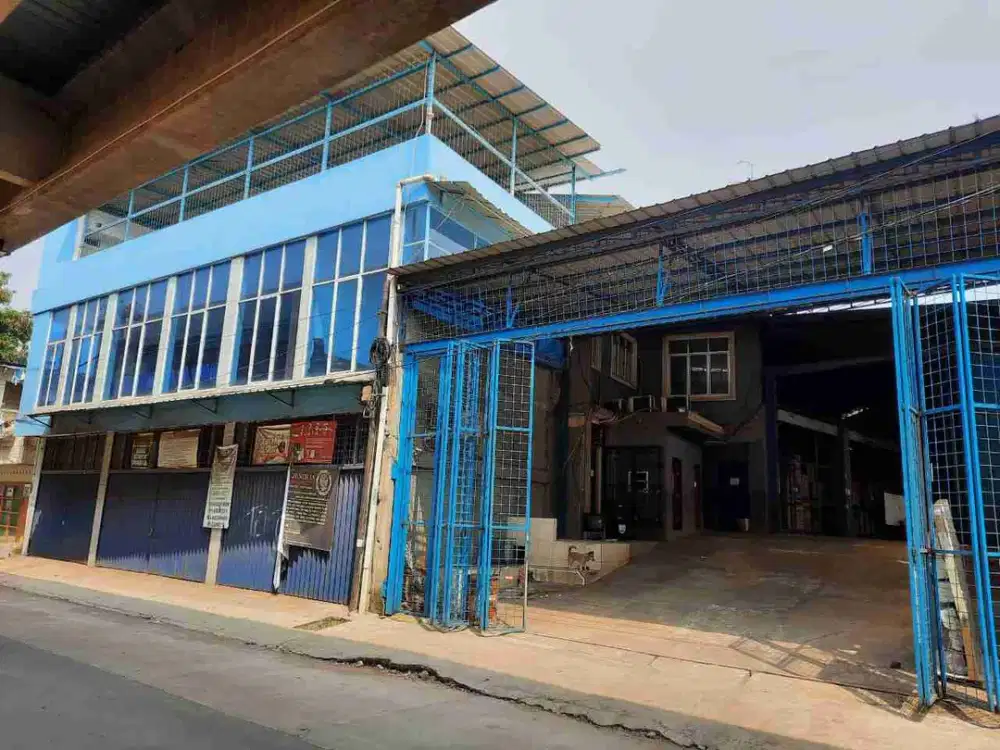 DISEWAKAN/DIJUAL GUDANG (MASIH OPERASIONAL) di INSPEKSI KALI MALANG JATIBENING PONDOK GEDE JAKARTA TIMUR