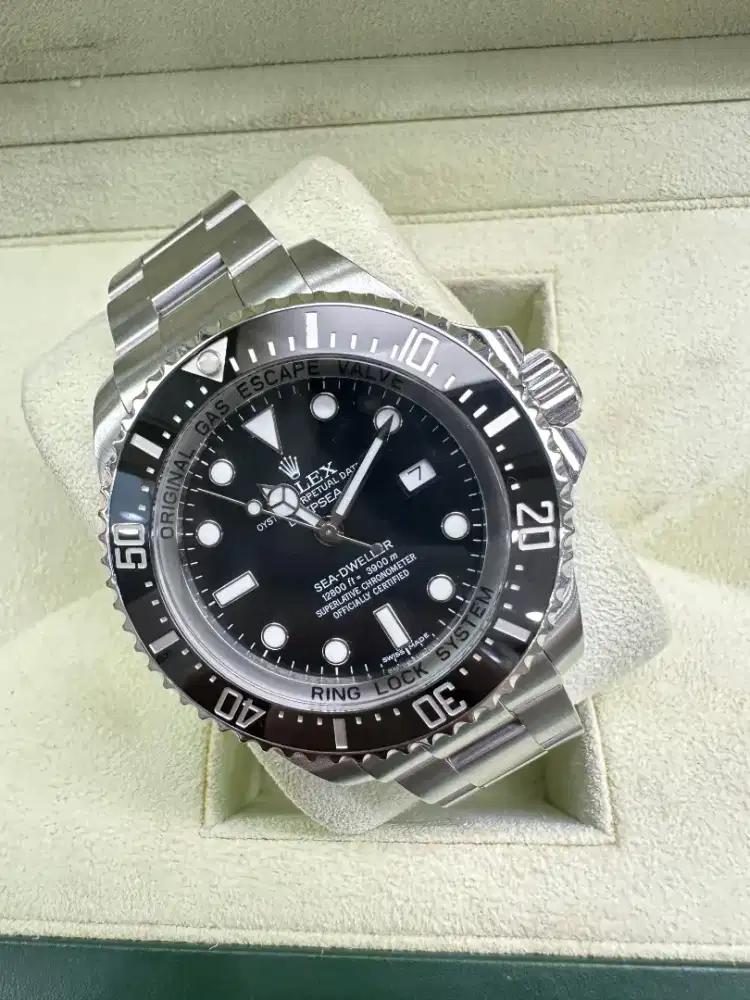 ROLEX SEA-DWELLER DEEPESEA BLACK DIAL OYSTER ORIGINAL