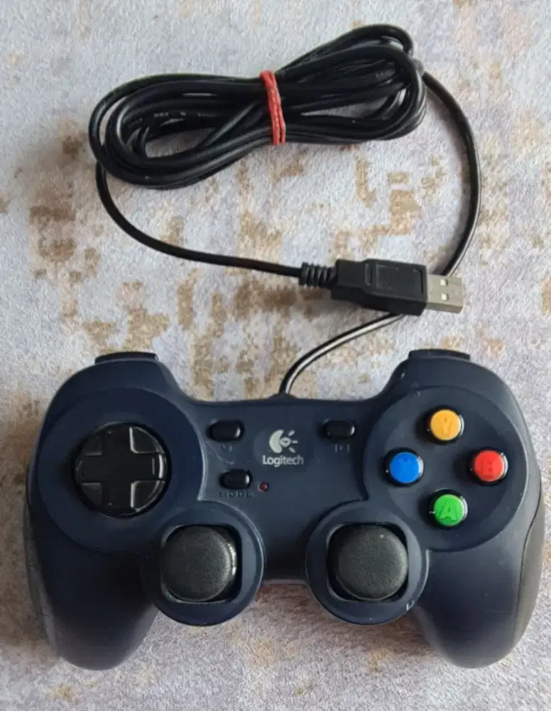 Logitech Gamepad Dual Action G-UF13A