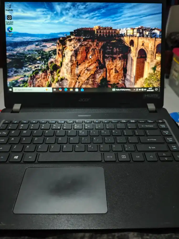 acer travelmate p214-52