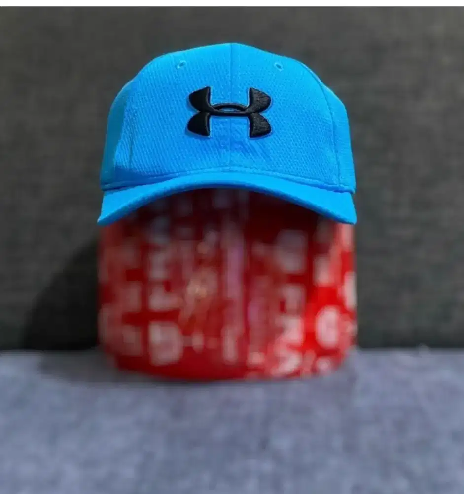TOPI UNDER ARMOUR BIRU TAG YOUTH FLEX FIT BEKAS