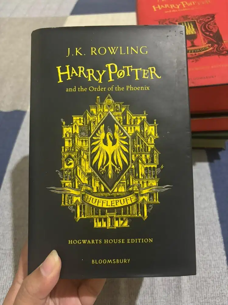 Harry Potter and Order of the phoenix (Hufflepuff Edition)