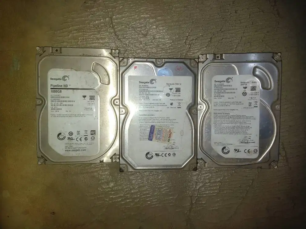 3 HD seagate 2pcs 1 TB & 2TB 1 pcs Badsector Sata