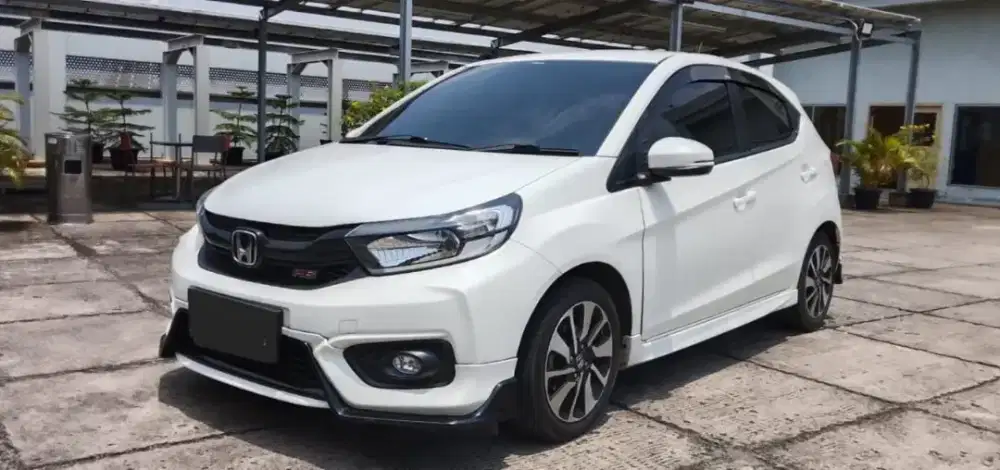 Honda BRIO RS 1.2 AT 2023 Putih TDP 9.99 jt