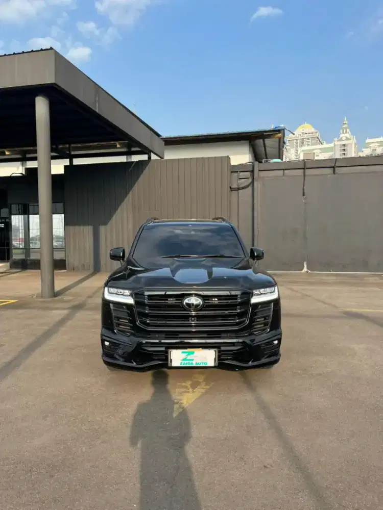 LAND CRUISER VXR300 ANNIVERSARY 2021