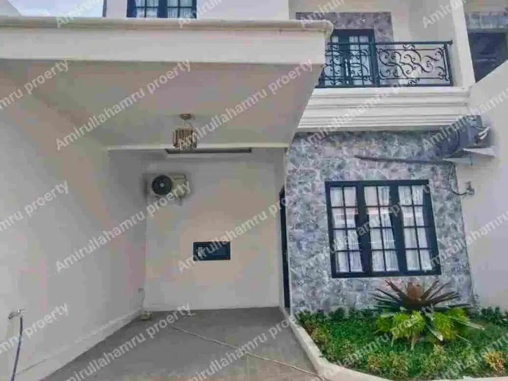 Di depok Rumah 3 Lantai akses aman dkt ke tol dan stasiun LRT Cibubur harjamukti