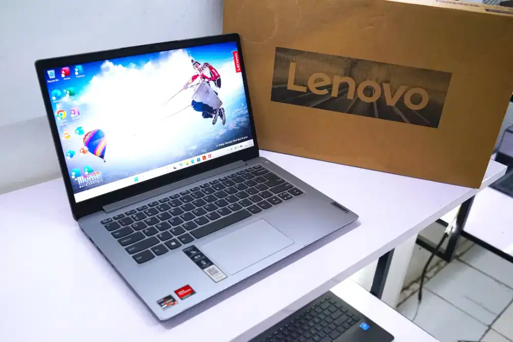 LENOVO IDEAPAD SLIM 1.AMD RYZEN 3-7320U.RAM8GB.SSD512GB.Layar 14 FHD