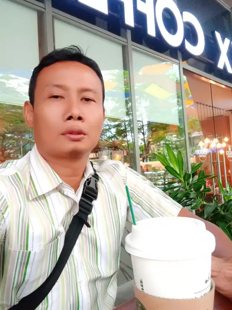 Cari kerja Driver Pribadi metic / manual ok