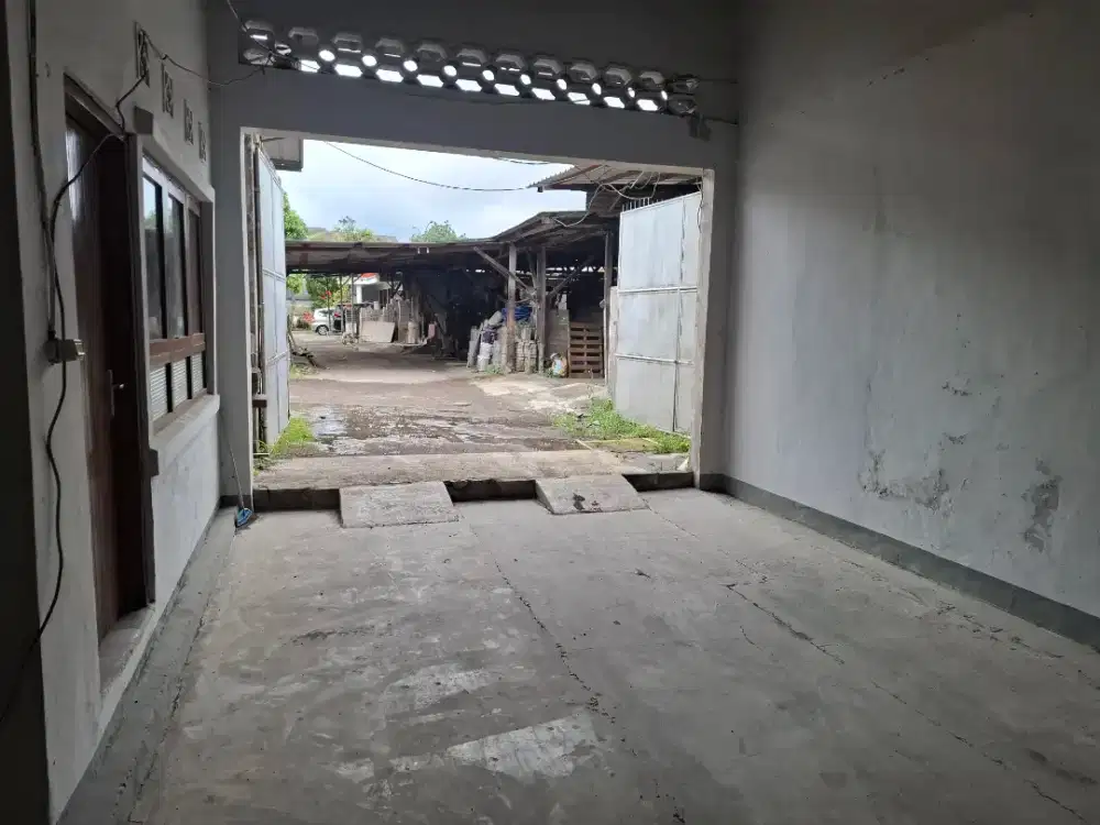 Disewakan gudang 600m2 sayap Jln. Sudirman