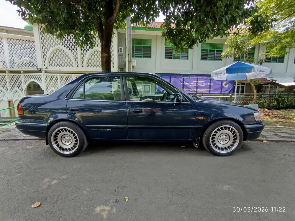 Toyota Corolla 1997 Bensin