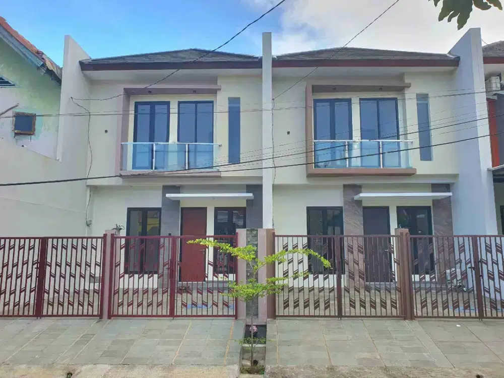 RUMAH SIAP HUNI RUNGKUT DEKAT MERR TOL JUANDA STRATEGIS ROW JALAN 3 MOBIL