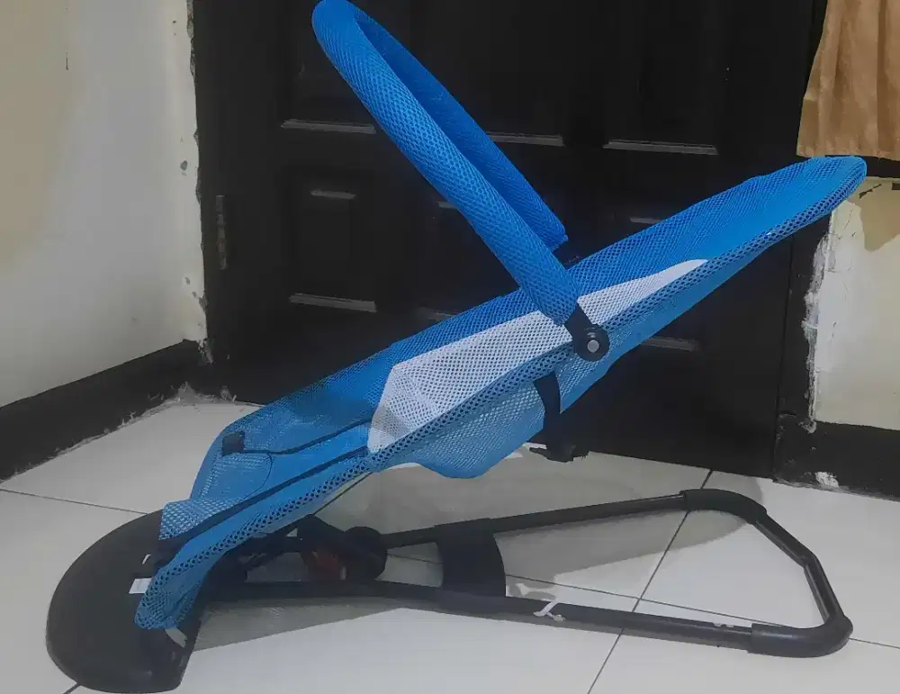 PRELOVED Bouncer Bayi Kursi Ayunan Lipat