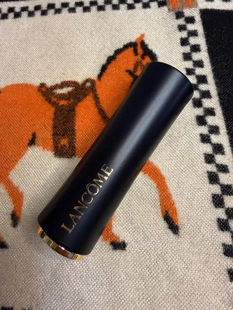 Lipstick Lancôme 292 Overdramatic Drama Matte – Baru, ORIGINAL