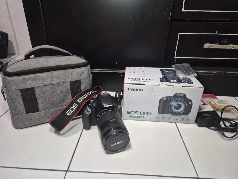 Canon EOS 600D 18-135mm Kit