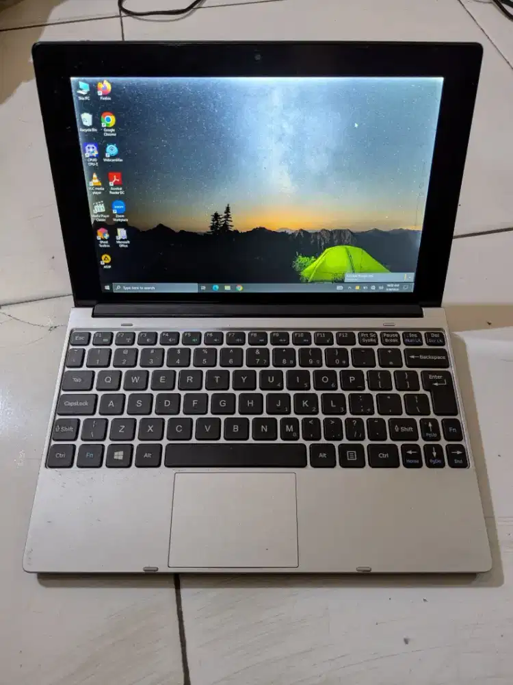 Netbook Acer One 10 Touchscreen Tablet Minus Layar Shadow Dikit Aja