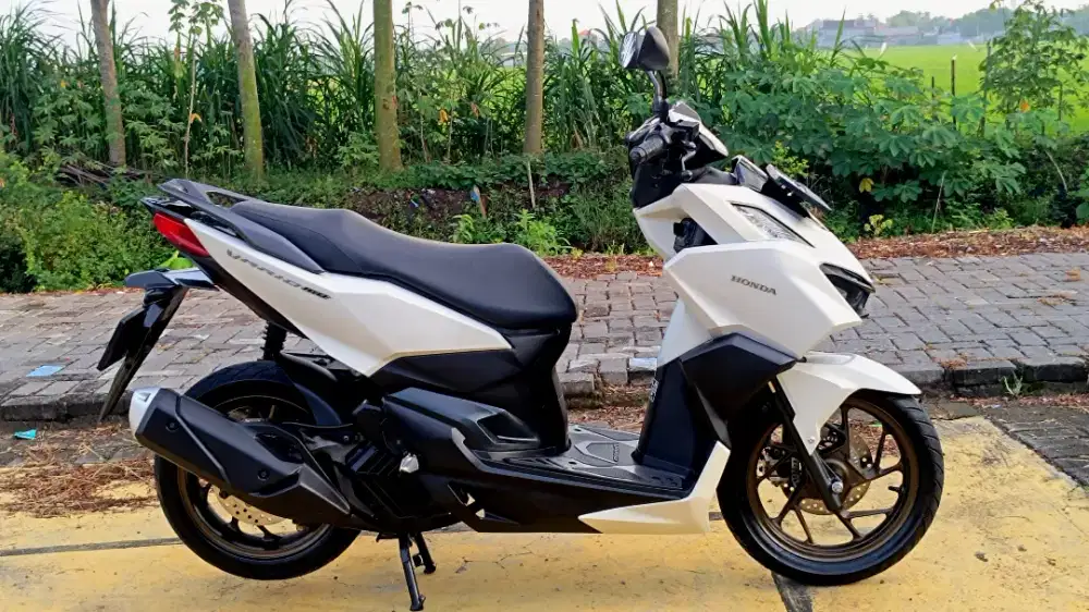 Vario 160 ABS KM 14rb an