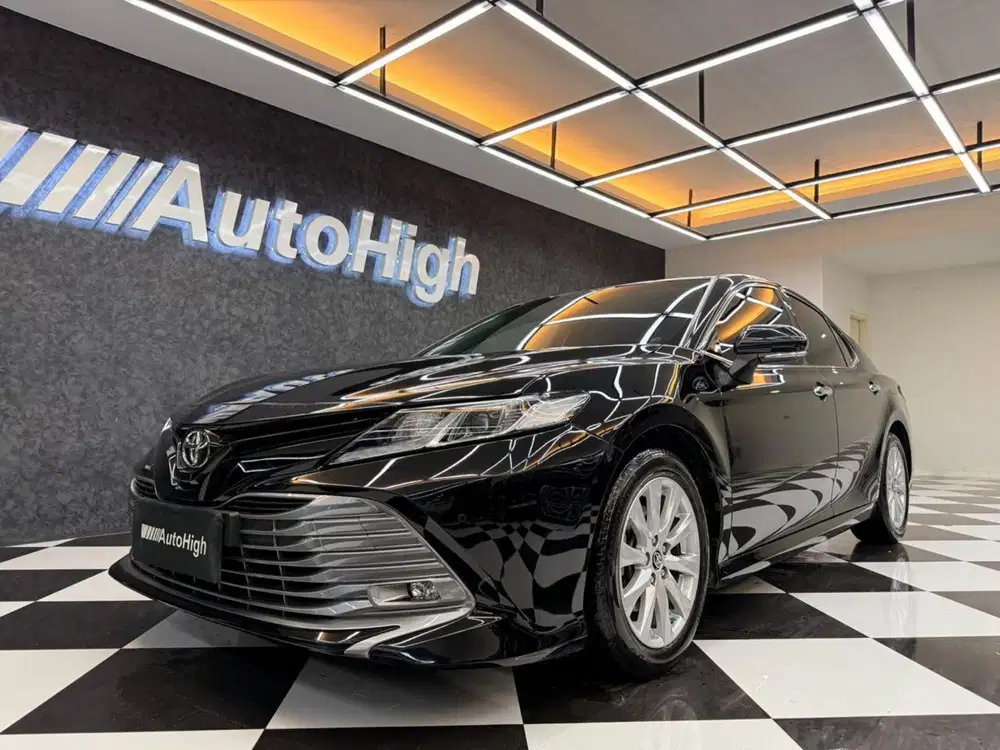 DP10% [Km19.000] Camry V 2020 Black Reg 2021 #AUTOHIGH