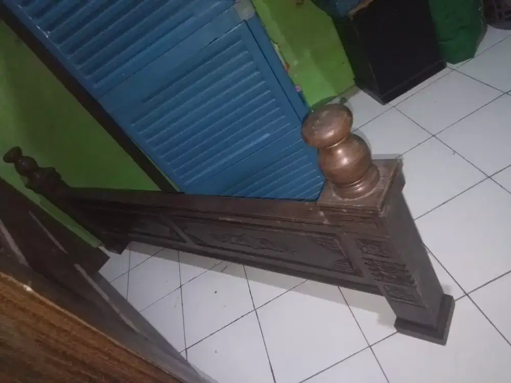 Jual dipan tempat tidur kayu jati ukir Jepara