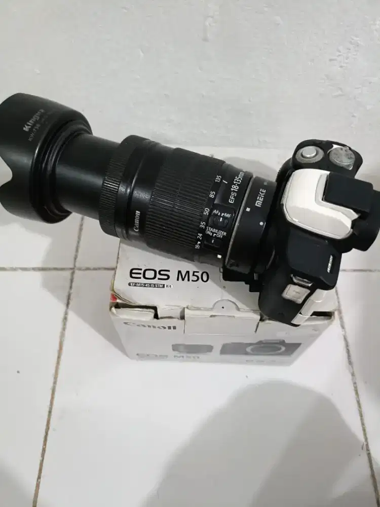 CANON M50 LENSA 18-135MM SAPUJAGAT