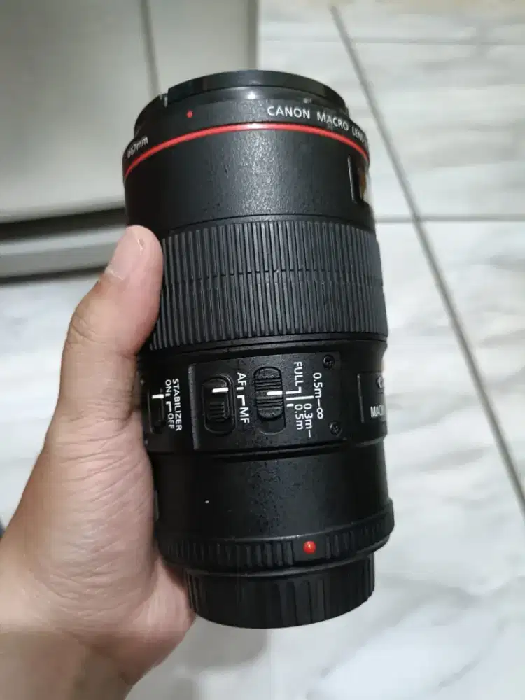 CANON EF 100MM F2.8L IS USM MACRO