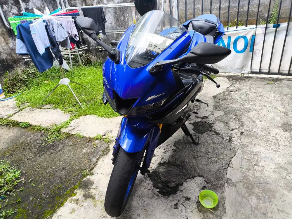 DIJUAL YAMAHA R15 V3 2019